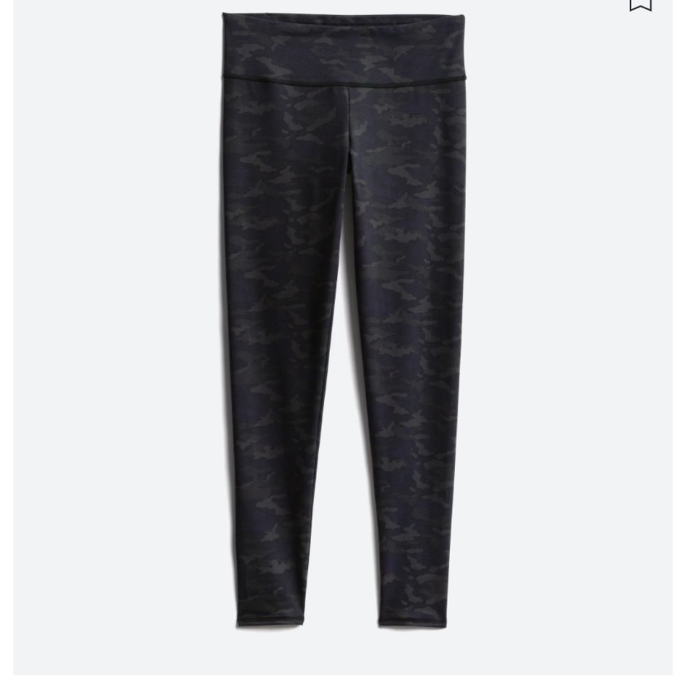 T4T leggings camo from stitch fix